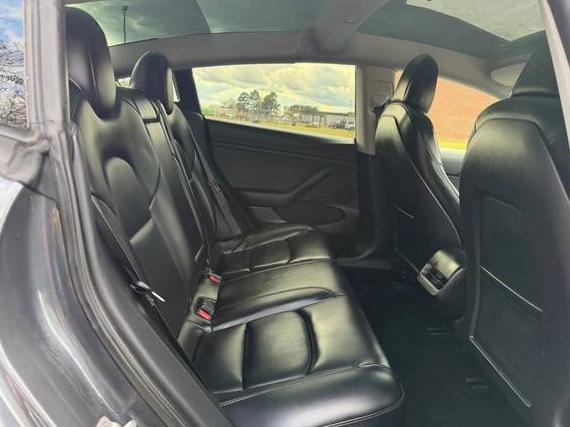 TESLA MODEL 3 2021 5YJ3E1EA1MF016740 image TESLA MODEL 3 2021 5YJ3E1EA1MF016740 image